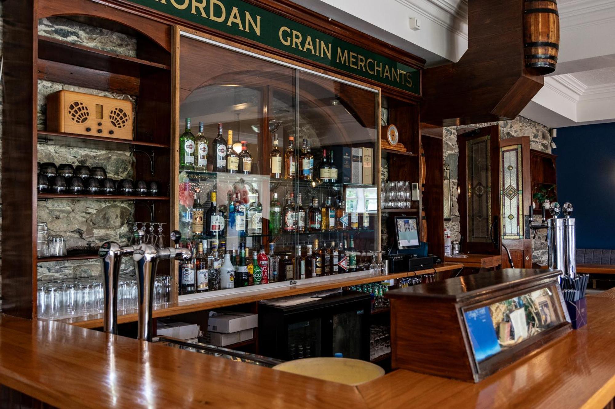 Killarney Heights Hotel Bagian luar foto