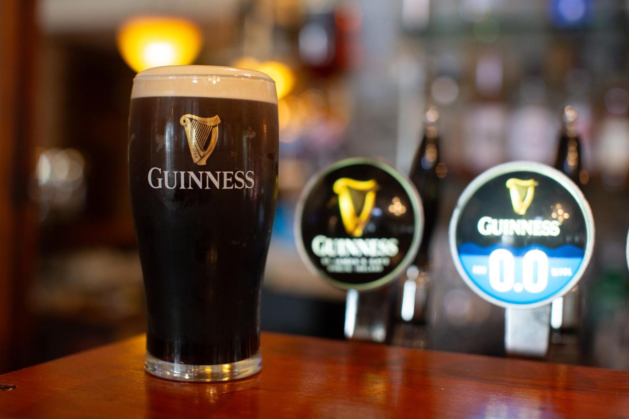 Killarney Heights Hotel Bagian luar foto