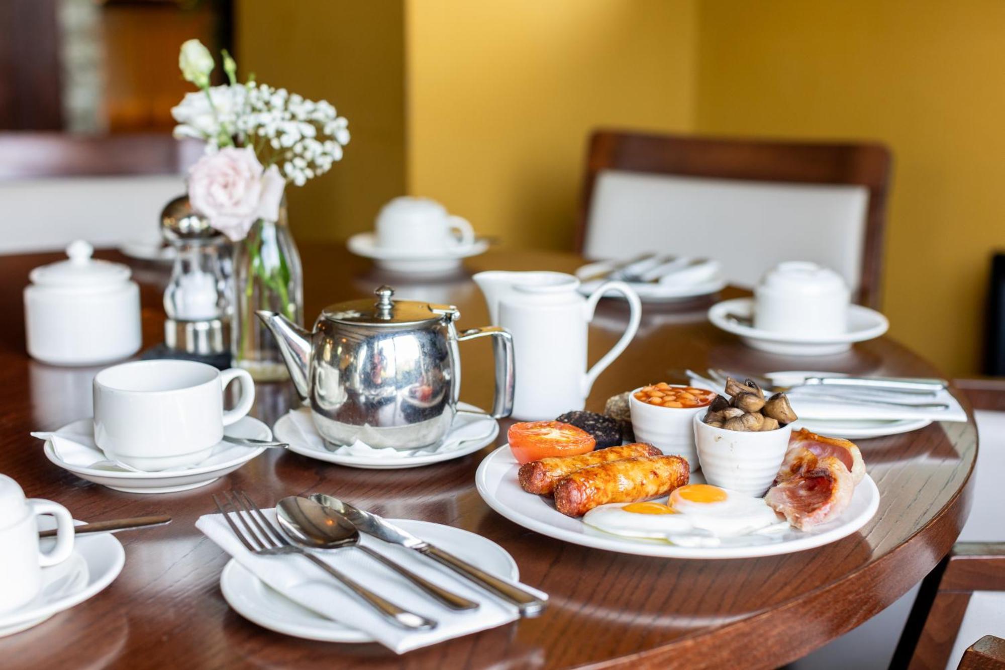 Killarney Heights Hotel Bagian luar foto