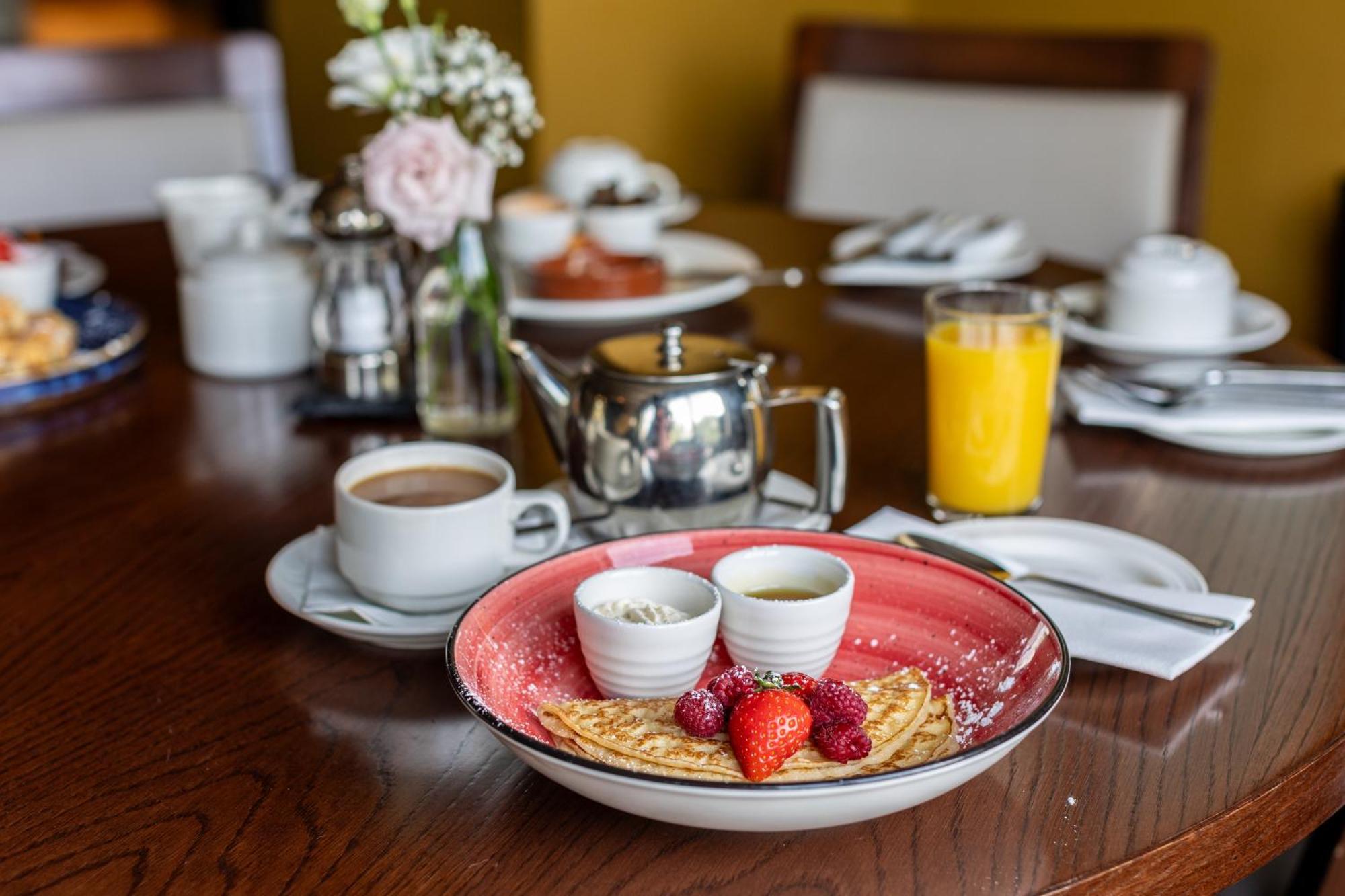 Killarney Heights Hotel Bagian luar foto